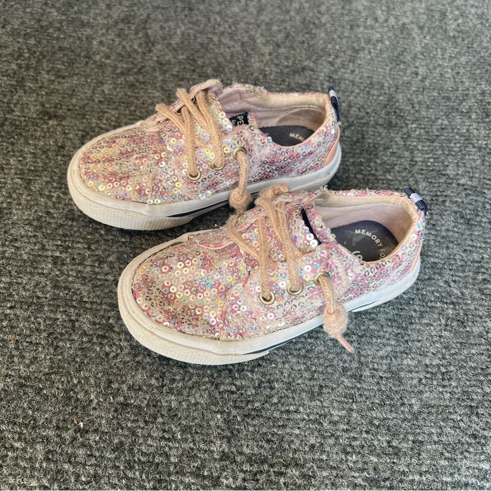 Converse Pink Sneakers with Sequin Pattern and Rubber Soles
